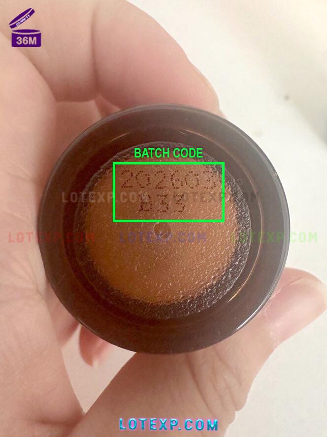 Estee Lauder Expiry Date 4 An Estee Lauder Pure Color Envy Sculpting Blush compact.