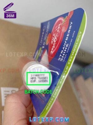Nivea Sun UV Face Anti-Age & Anti-Pigments SPF50 bottle, highlighting batch.